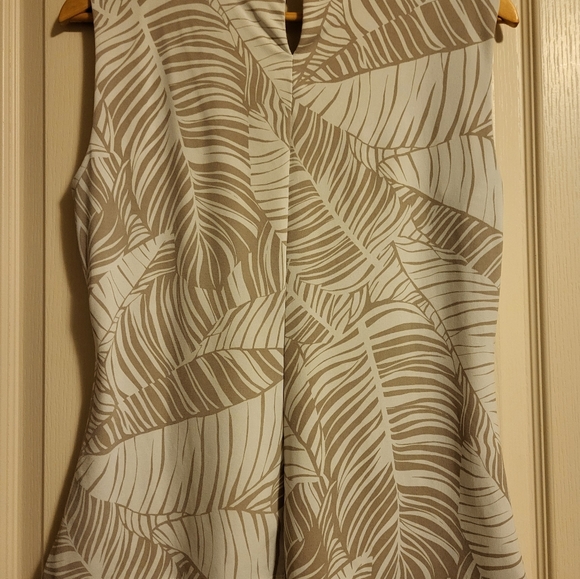 Calvin Klein Sleeveless top - Picture 2 of 3